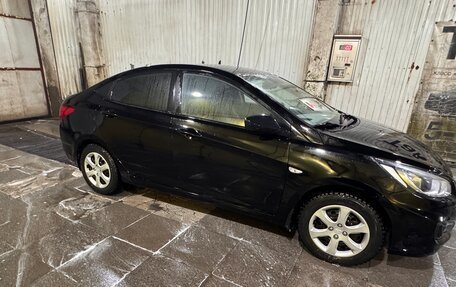 Hyundai Solaris II рестайлинг, 2013 год, 870 000 рублей, 8 фотография
