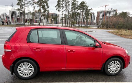 Volkswagen Golf VI, 2011 год, 570 000 рублей, 2 фотография