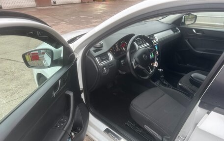 Skoda Rapid I, 2014 год, 980 000 рублей, 7 фотография