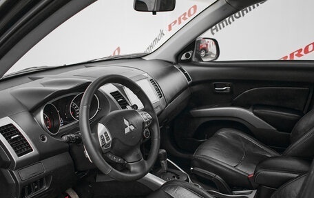 Mitsubishi Outlander III рестайлинг 3, 2008 год, 1 220 000 рублей, 10 фотография