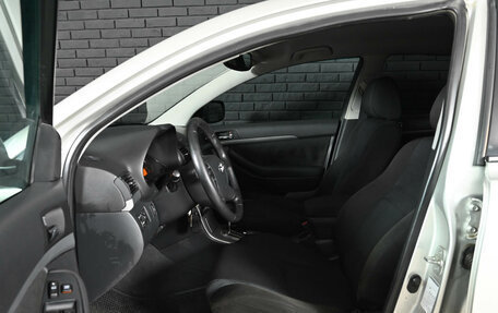 Toyota Avensis III рестайлинг, 2008 год, 1 100 000 рублей, 9 фотография