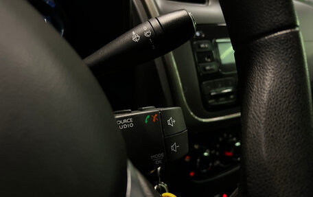 Renault Logan II, 2019 год, 979 000 рублей, 19 фотография