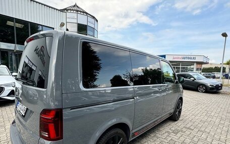 Volkswagen Multivan T6 рестайлинг, 2021 год, 4 980 000 рублей, 13 фотография