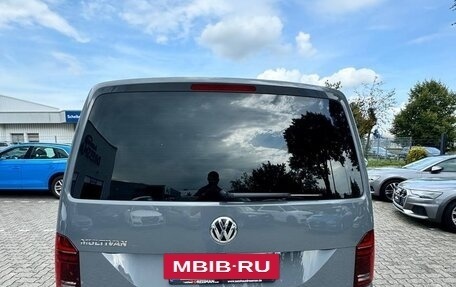 Volkswagen Multivan T6 рестайлинг, 2021 год, 4 980 000 рублей, 16 фотография