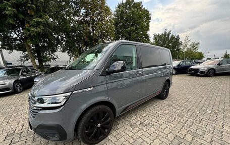 Volkswagen Multivan T6 рестайлинг, 2021 год, 4 980 000 рублей, 22 фотография