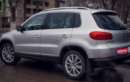 Volkswagen Tiguan I, 2013 год, 1 600 000 рублей, 2 фотография