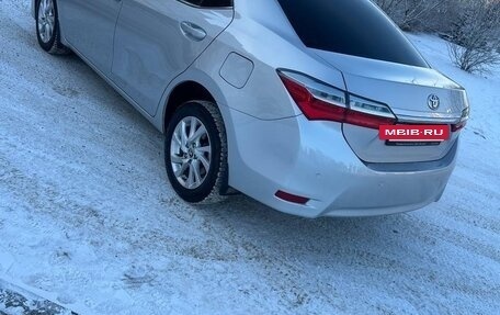 Toyota Corolla, 2017 год, 1 825 000 рублей, 3 фотография