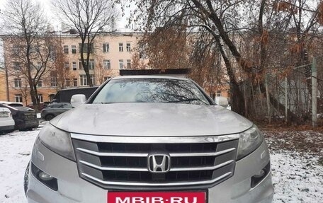 Honda Crosstour I рестайлинг, 2011 год, 1 350 000 рублей, 2 фотография