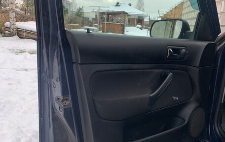 Volkswagen Golf IV, 2003 год, 330 000 рублей, 6 фотография