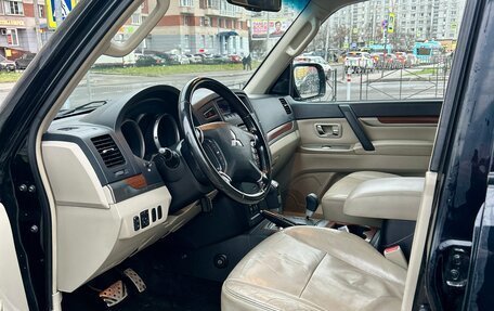 Mitsubishi Pajero IV, 2008 год, 1 299 000 рублей, 9 фотография
