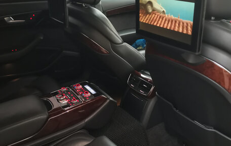 Audi A8, 2013 год, 3 690 000 рублей, 6 фотография