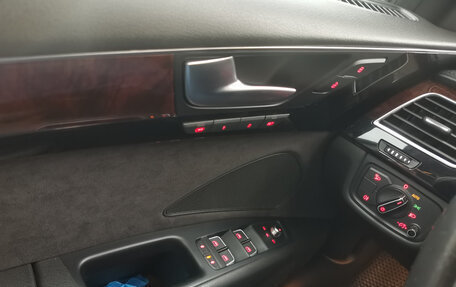 Audi A8, 2013 год, 3 690 000 рублей, 3 фотография