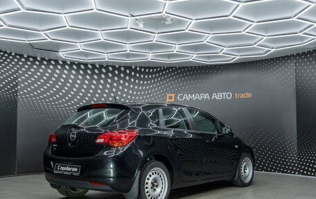 Opel Astra J, 2012 год, 843 000 рублей, 2 фотография