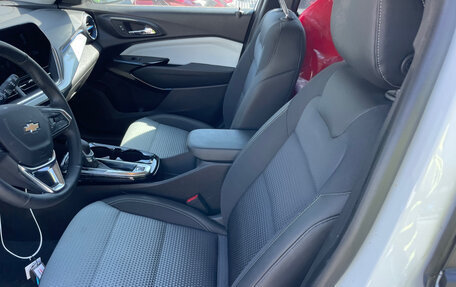 Chevrolet Trax, 2025 год, 2 100 000 рублей, 6 фотография