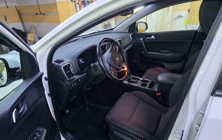 KIA Sportage IV рестайлинг, 2017 год, 2 200 000 рублей, 7 фотография