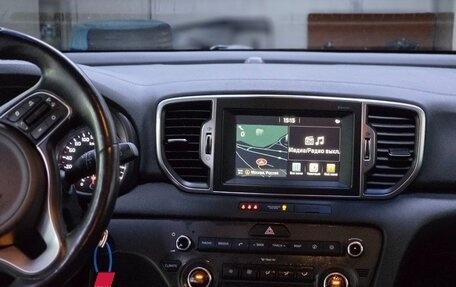 KIA Sportage IV рестайлинг, 2017 год, 2 200 000 рублей, 6 фотография