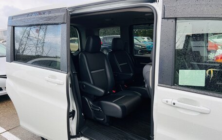 Honda Stepwgn IV, 2021 год, 2 850 000 рублей, 23 фотография