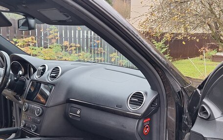 Mercedes-Benz GL-Класс, 2012 год, 2 800 000 рублей, 13 фотография