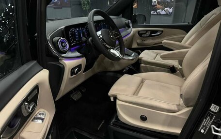 Mercedes-Benz V-Класс, 2024 год, 13 690 000 рублей, 13 фотография