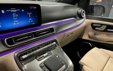 Mercedes-Benz V-Класс, 2024 год, 13 690 000 рублей, 17 фотография