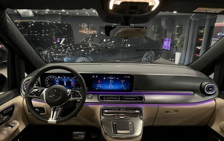 Mercedes-Benz V-Класс, 2024 год, 13 690 000 рублей, 31 фотография