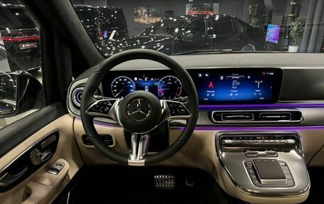 Mercedes-Benz V-Класс, 2024 год, 13 690 000 рублей, 35 фотография