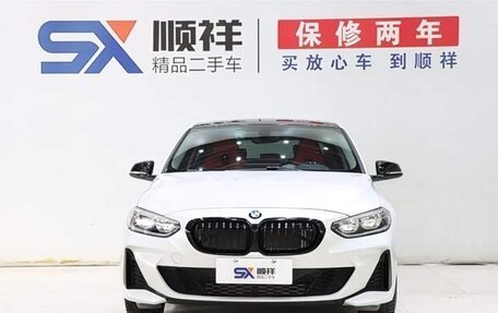 BMW 1 серия, 2022 год, 2 040 000 рублей, 4 фотография