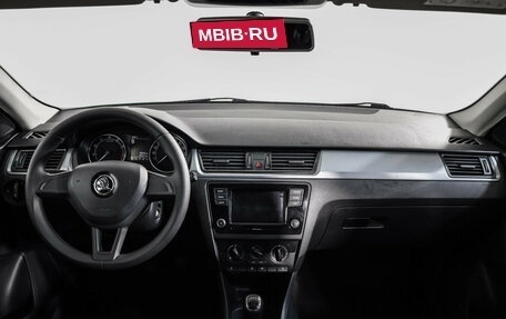 Skoda Rapid I, 2018 год, 1 069 000 рублей, 9 фотография