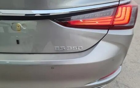 Lexus ES VII, 2024 год, 12 990 000 рублей, 3 фотография