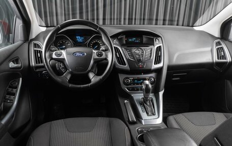 Ford Focus III, 2015 год, 899 000 рублей, 6 фотография