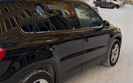 Volkswagen Tiguan I, 2011 год, 900 000 рублей, 4 фотография