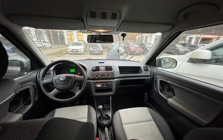 Skoda Fabia II, 2012 год, 600 000 рублей, 2 фотография
