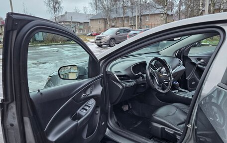 Chevrolet Volt II, 2016 год, 1 650 000 рублей, 14 фотография