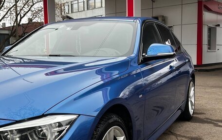 BMW 3 серия, 2017 год, 3 100 000 рублей, 3 фотография