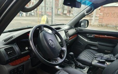 Toyota Land Cruiser Prado 120 рестайлинг, 2008 год, 2 600 000 рублей, 11 фотография