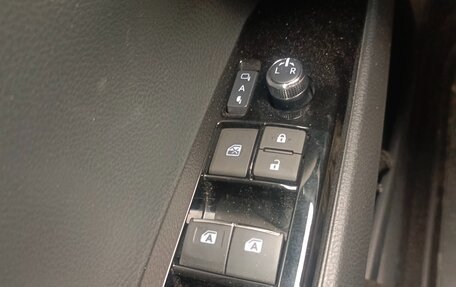 Toyota Camry, 2020 год, 3 500 000 рублей, 13 фотография