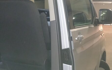 Volkswagen Caravelle T6 рестайлинг, 2021 год, 5 400 000 рублей, 7 фотография