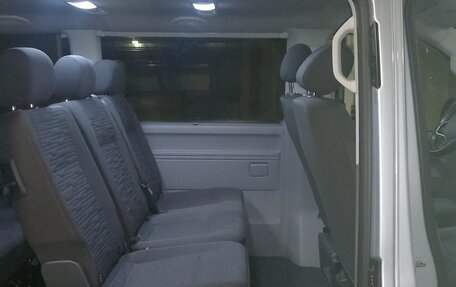 Volkswagen Caravelle T6 рестайлинг, 2021 год, 5 400 000 рублей, 19 фотография