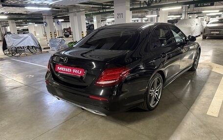 Mercedes-Benz E-Класс, 2018 год, 5 500 000 рублей, 3 фотография