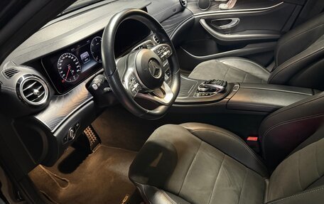 Mercedes-Benz E-Класс, 2018 год, 5 500 000 рублей, 14 фотография