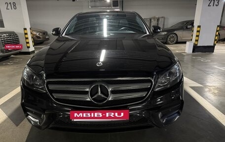 Mercedes-Benz E-Класс, 2018 год, 5 500 000 рублей, 8 фотография