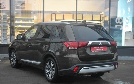 Mitsubishi Outlander III рестайлинг 3, 2019 год, 1 734 000 рублей, 7 фотография