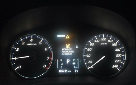 Mitsubishi Outlander III рестайлинг 3, 2019 год, 1 734 000 рублей, 13 фотография