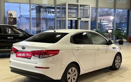 KIA Rio III рестайлинг, 2016 год, 1 298 000 рублей, 4 фотография