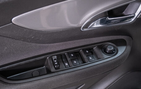 Opel Mokka I, 2014 год, 929 000 рублей, 18 фотография