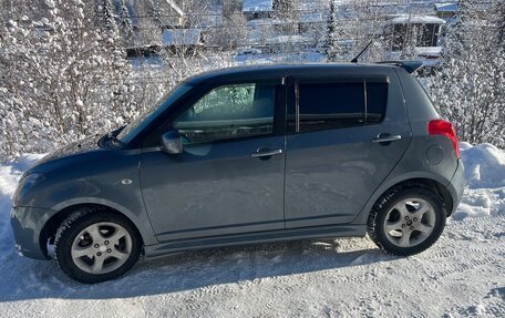 Suzuki Swift III, 2005 год, 590 979 рублей, 4 фотография