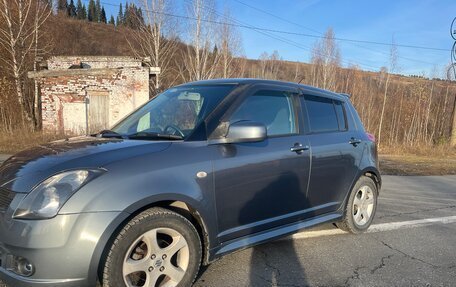 Suzuki Swift III, 2005 год, 590 979 рублей, 17 фотография
