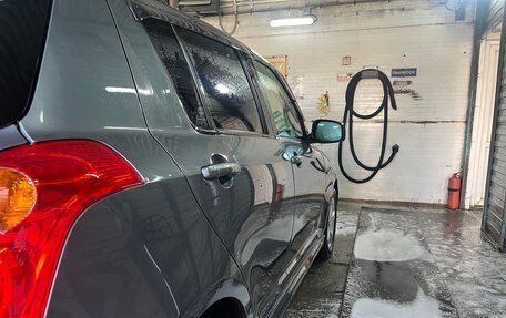 Suzuki Swift III, 2005 год, 590 979 рублей, 21 фотография