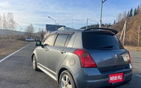 Suzuki Swift III, 2005 год, 590 979 рублей, 16 фотография