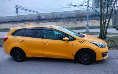 KIA cee'd III, 2017 год, 465 000 рублей, 2 фотография